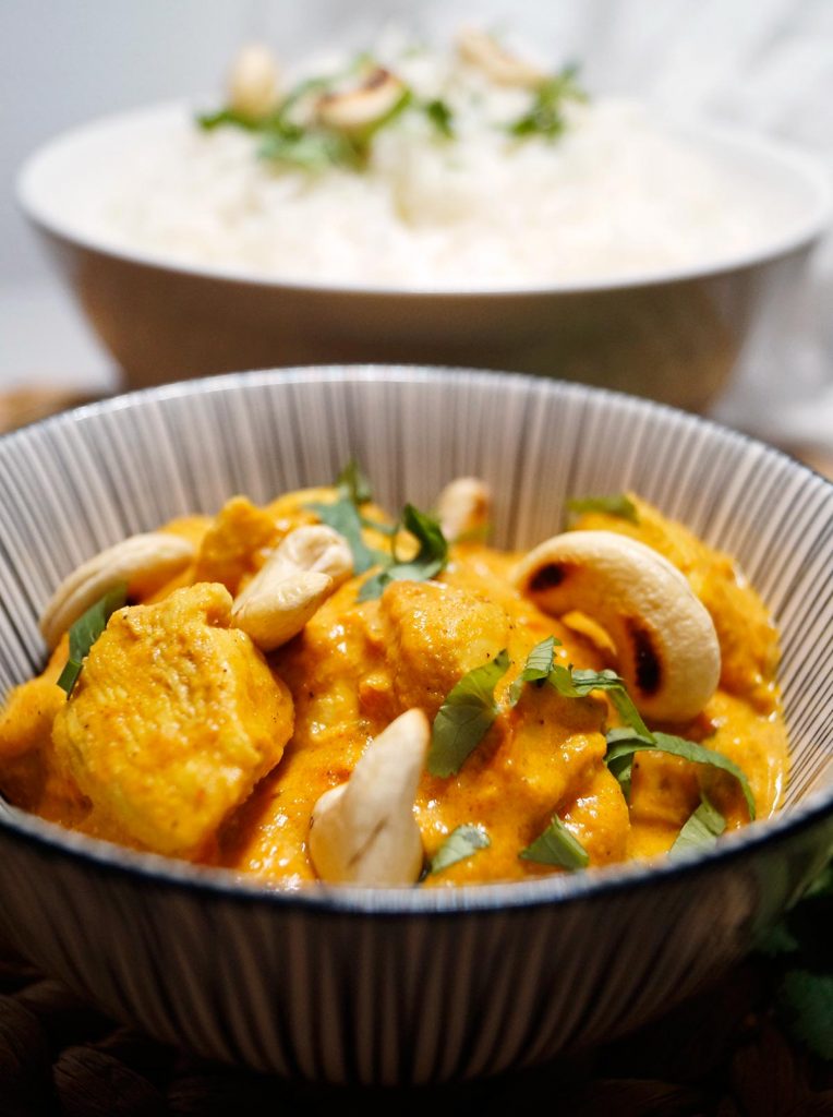 Chicken Korma oder Hähnchen Cashew Curry | Caro in the Kitchen