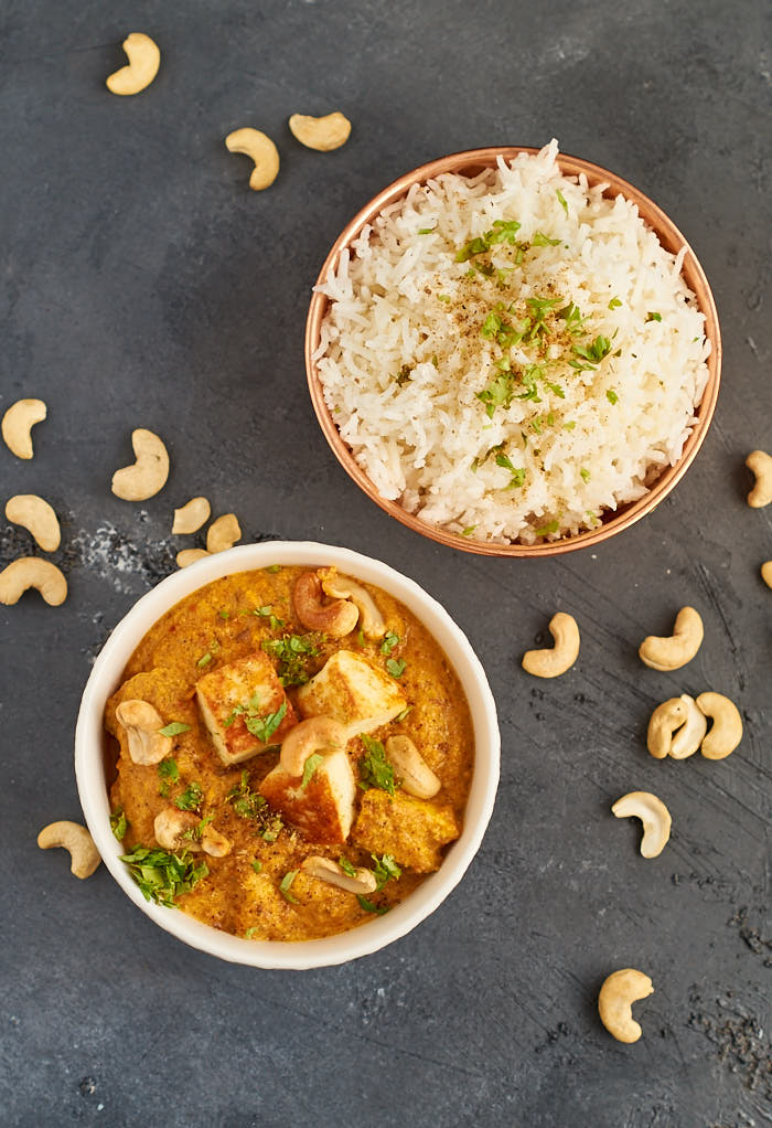Paneer Korma - indisches Curry mit Paneer und Cashews | Indian Curry with Paneer and Cashews | Rezept auf carointhekitchen.com